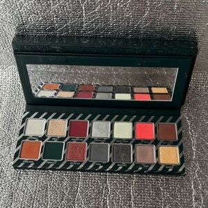 Kylie Cosmetics Naughty Palette